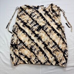 Evereve Sleeveless Black and Tan Patterned Sleeveless Top
